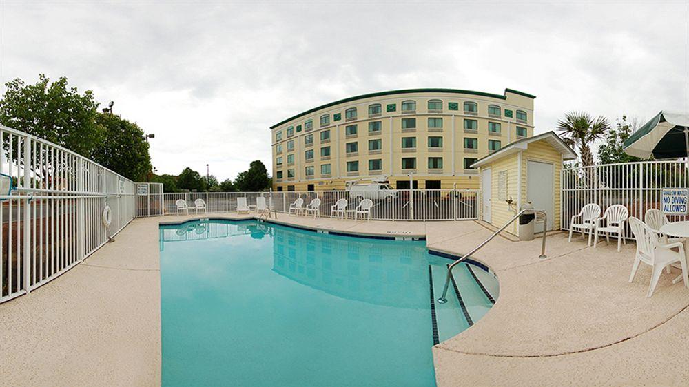 Quality Inn & Suites North Myrtle Beach Exterior photo