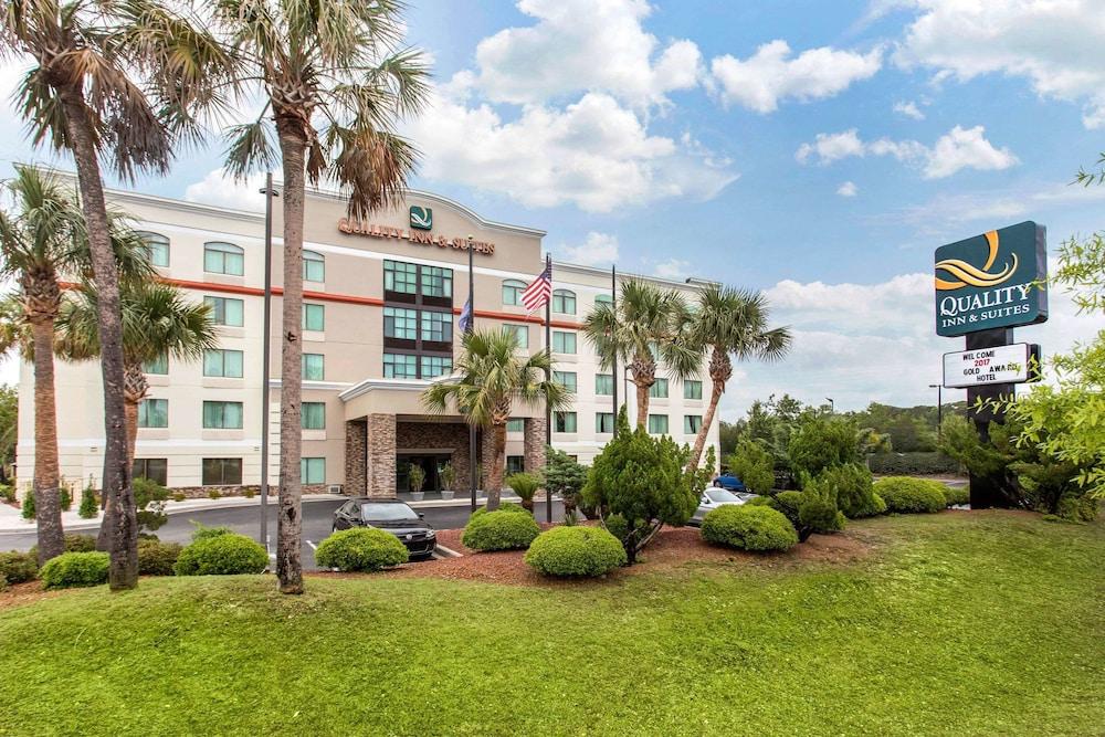 Quality Inn & Suites North Myrtle Beach Exterior photo